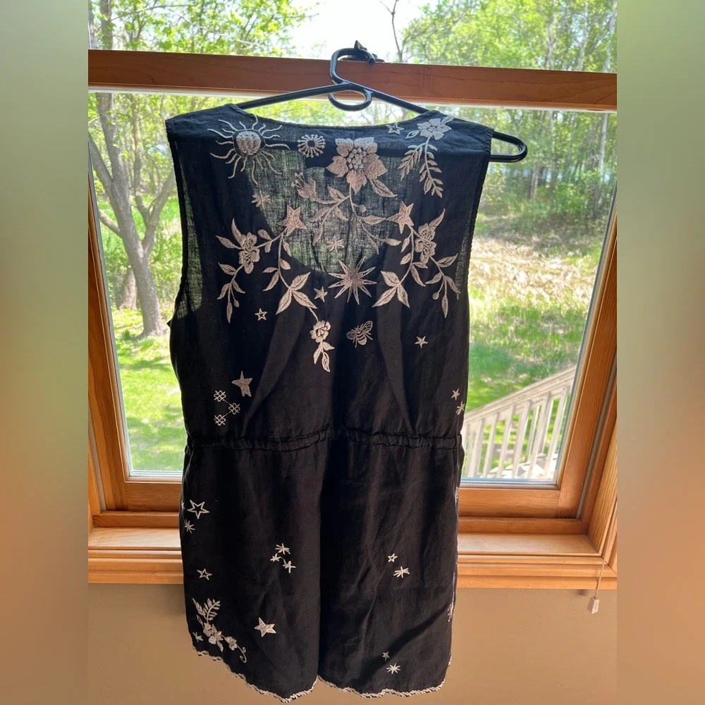 Johnny Was Embroidered Black Mia Sleeveless Linen Romper - Picture 8 of 11